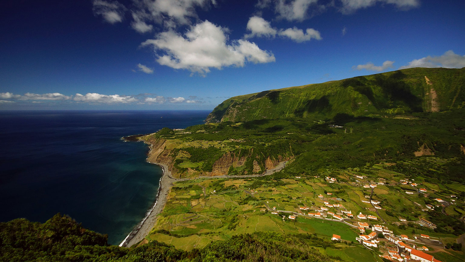 Fly en Drive Azoren Eilandhoppen Terceira - Faial - Pico - Sao Miguel Afbeelding